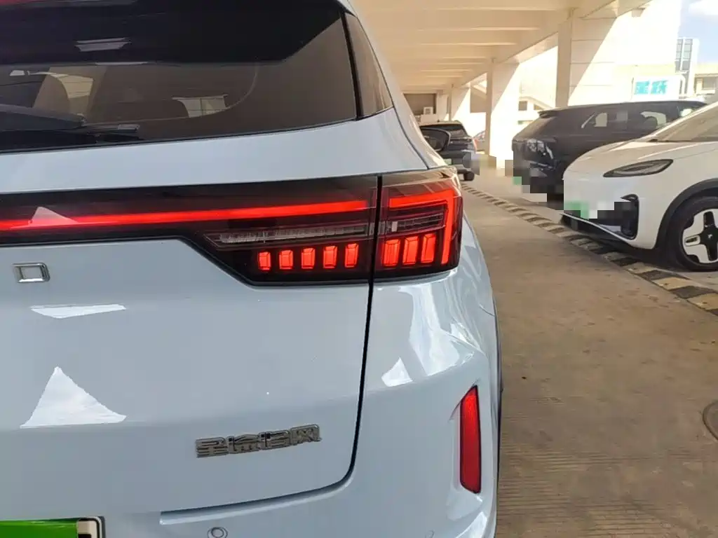 Exeed Zhaofeng C-DM — миниатюра 8