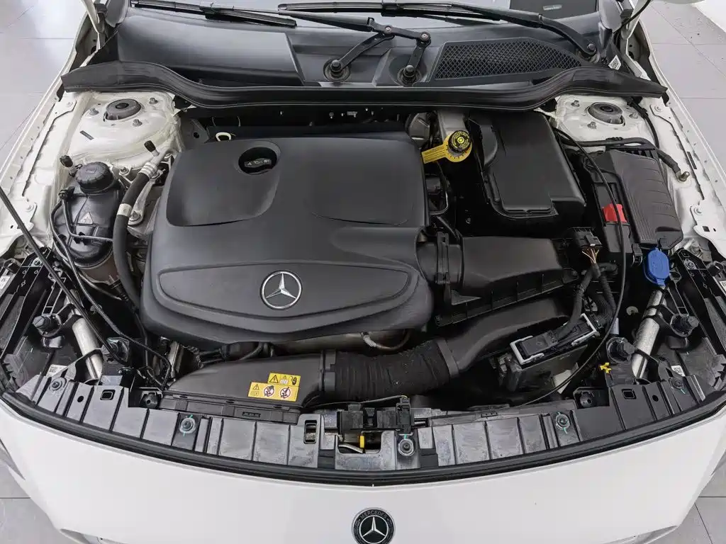 Mercedes-Benz GLA — миниатюра 6