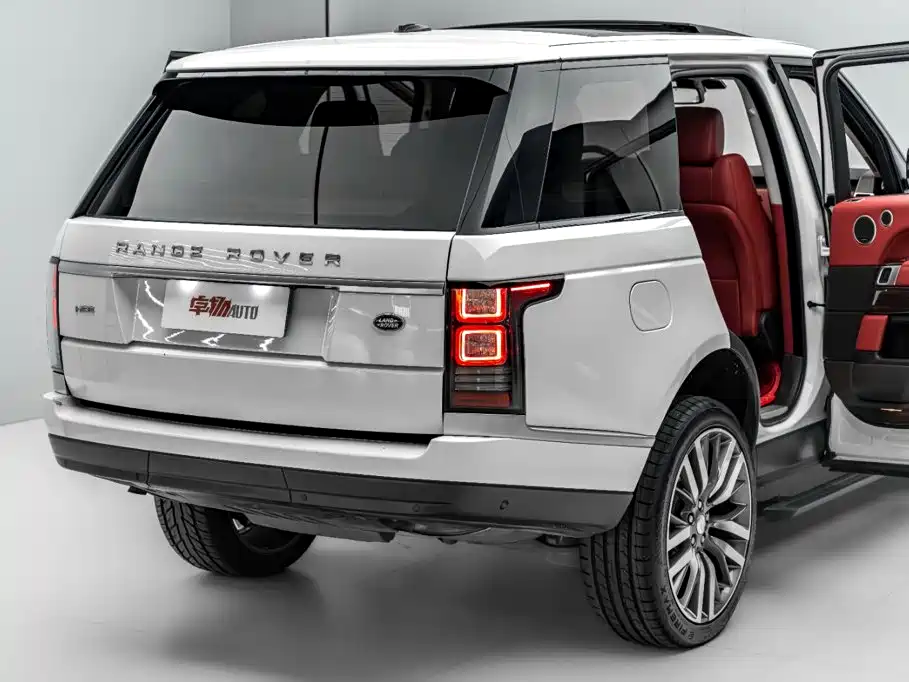 Land Rover Range Rover — миниатюра 38