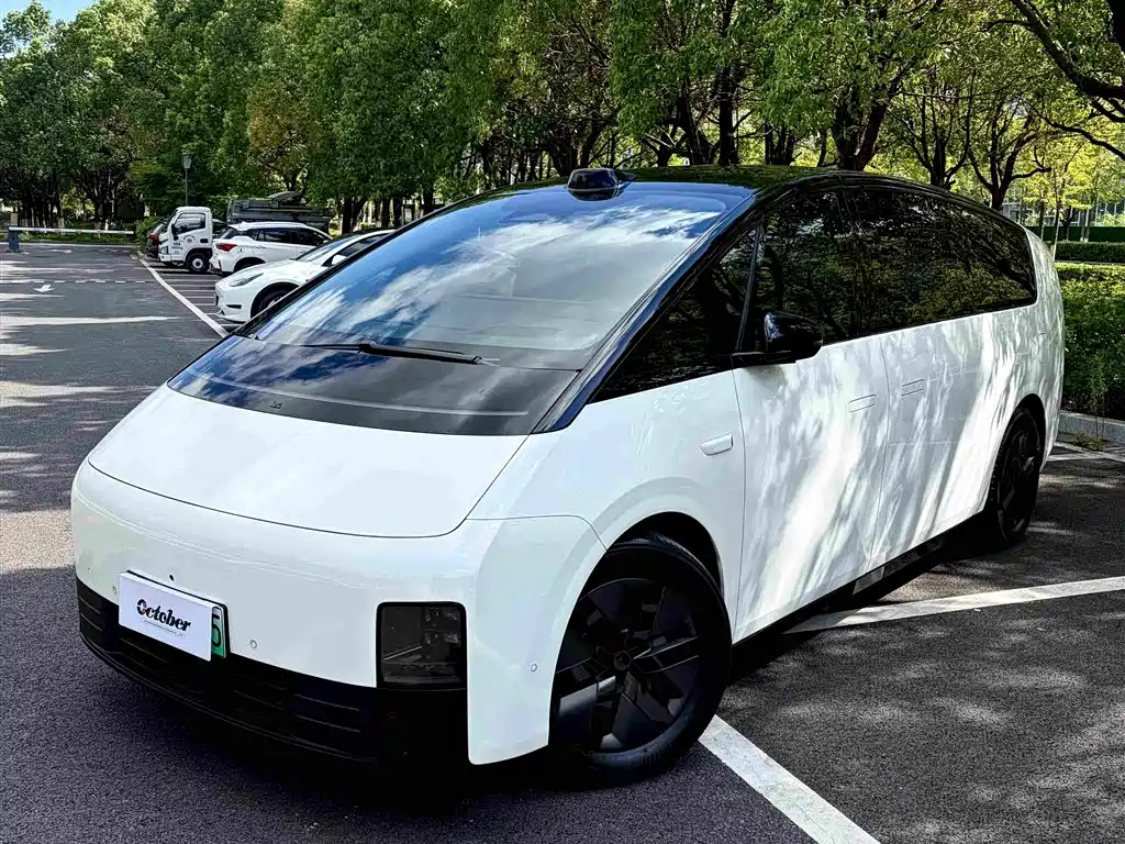 Li Auto Li MEGA — миниатюра 3