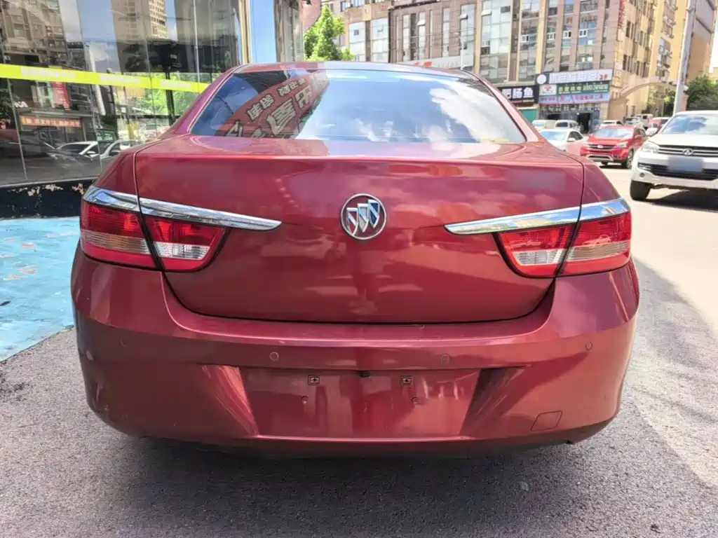 Buick Excelle — миниатюра 6
