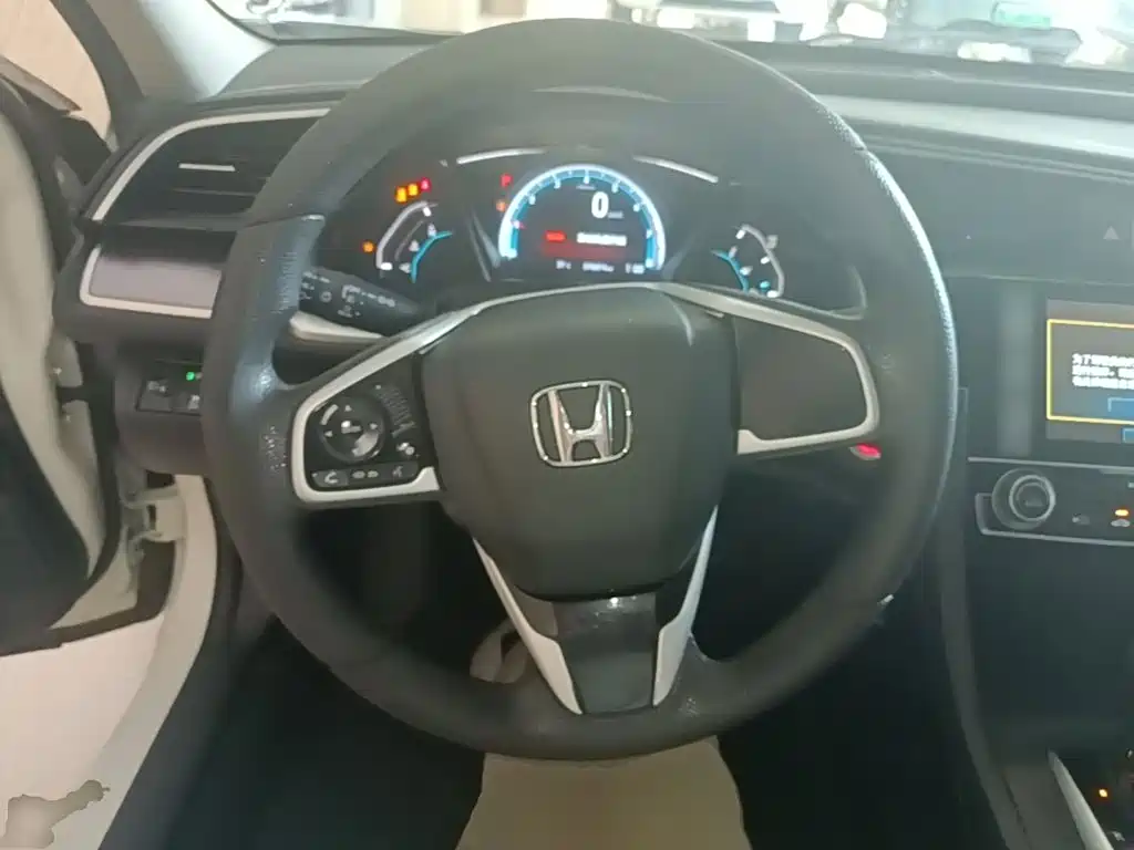 Honda Civic — миниатюра 11