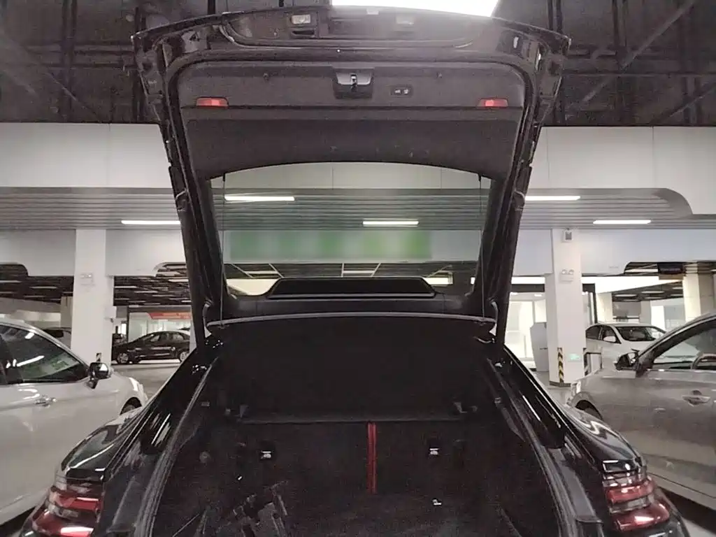 Porsche Panamera — миниатюра 19