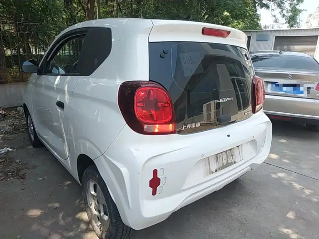 Roewe Clever — миниатюра 5