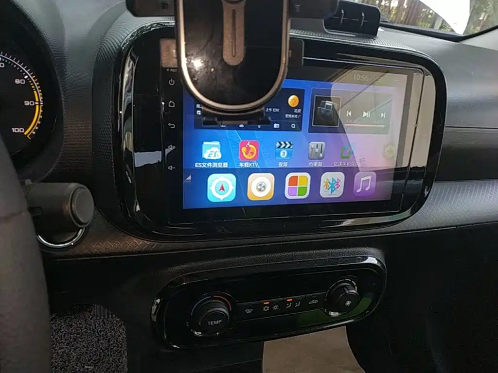 Roewe Clever — миниатюра 13