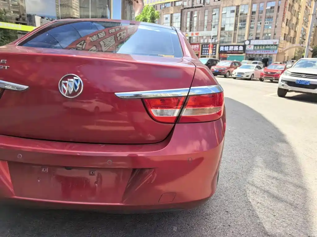 Buick Excelle — миниатюра 8