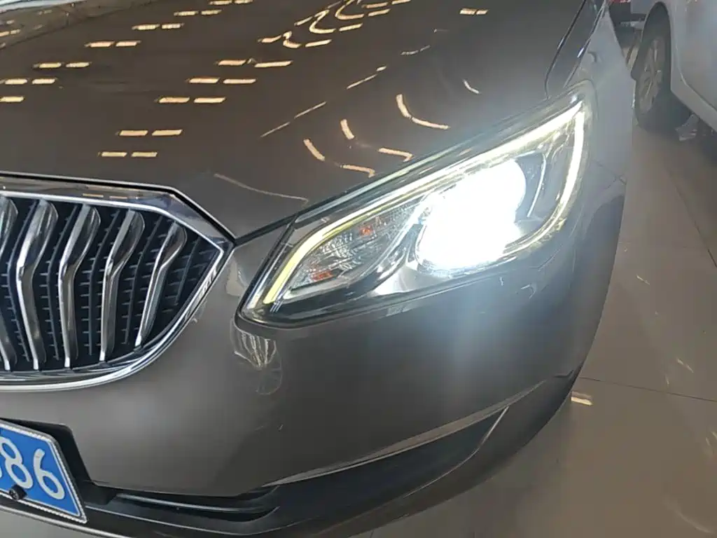 Buick Excelle — миниатюра 24