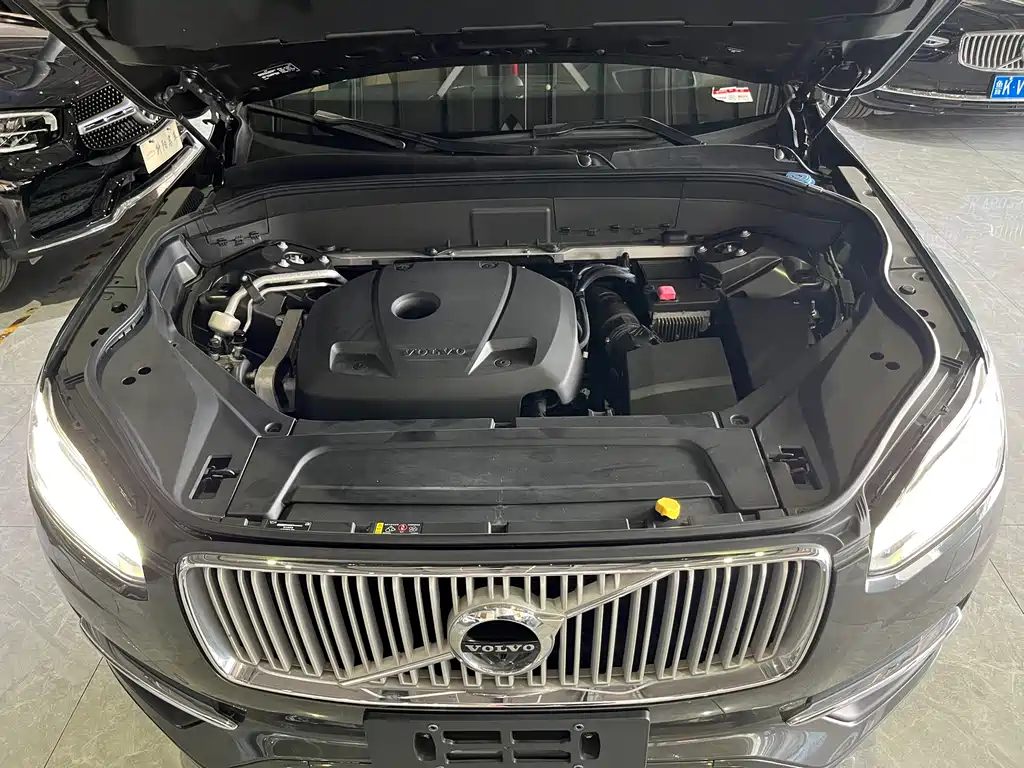 Volvo XC90 — миниатюра 14