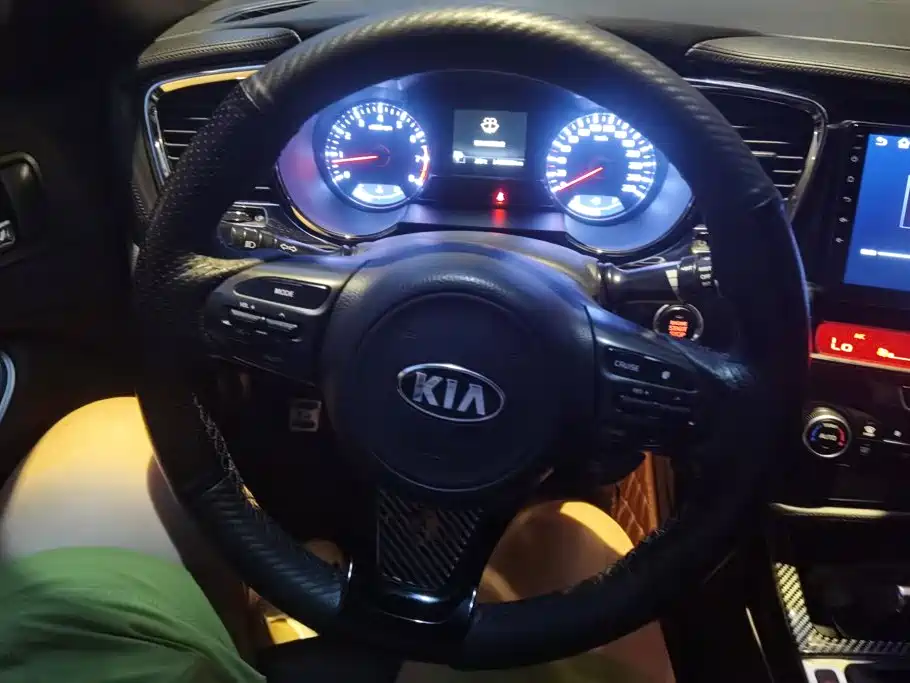 Kia K5 — миниатюра 15