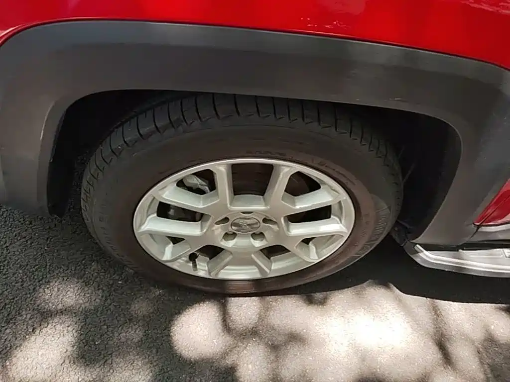 Jeep Renegade — миниатюра 23