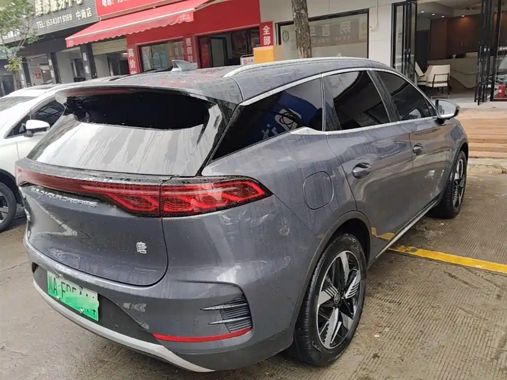 BYD Tang 2024 DM-i 112KM