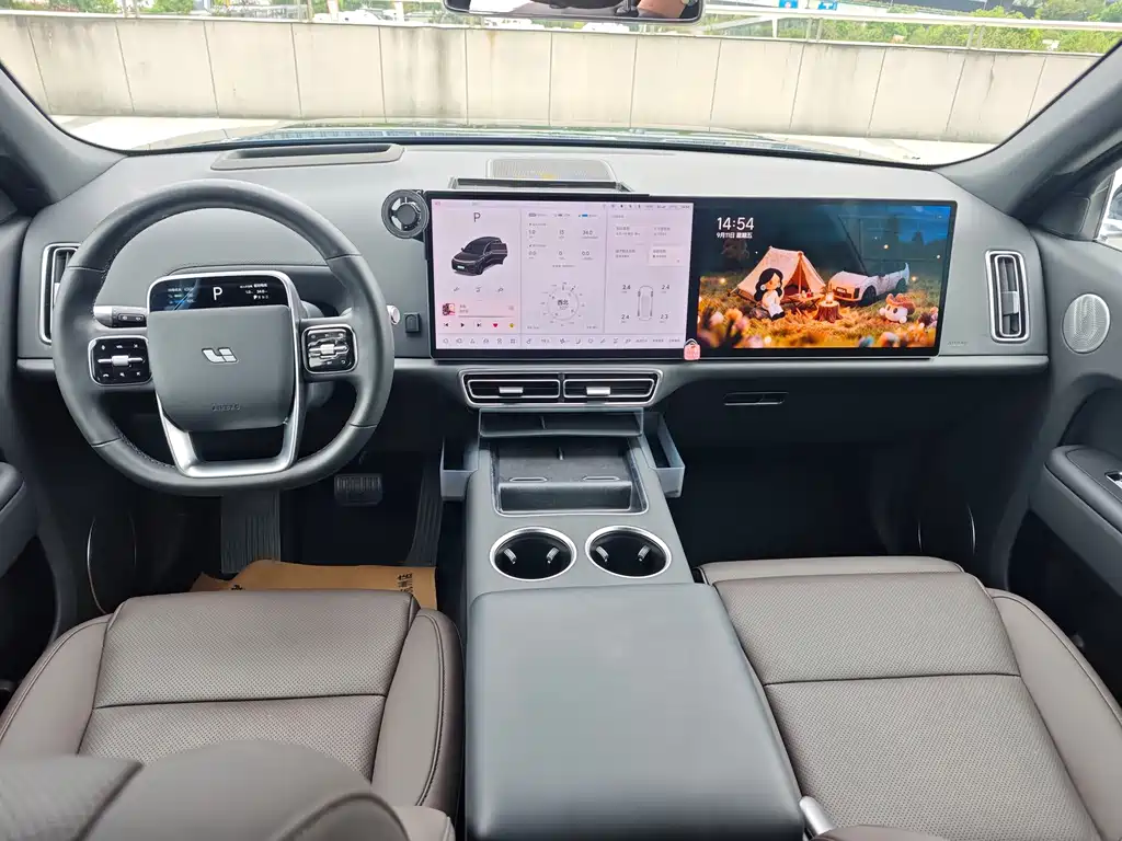 Li Auto Li L8 — миниатюра 4