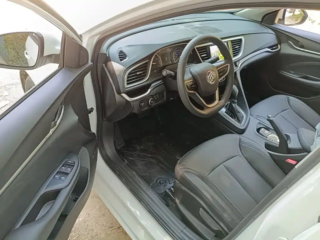 Buick Excelle — миниатюра 16