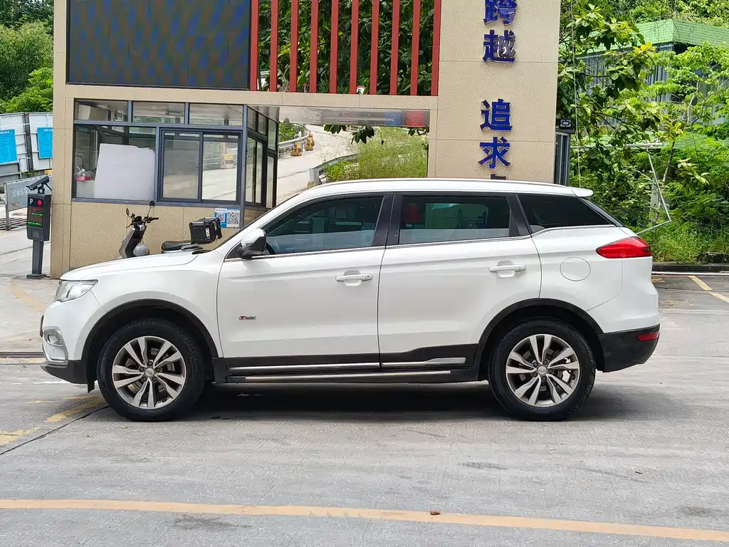 Geely Boyue — миниатюра 3