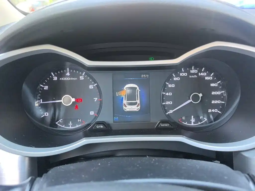 Geely Emgrand GS — миниатюра 4