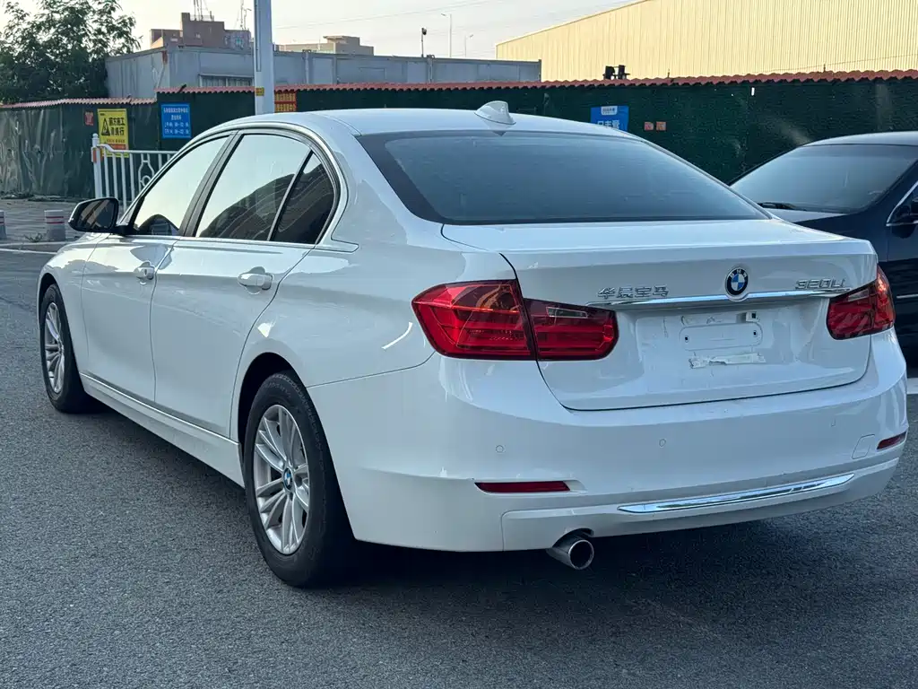 BMW 3 Series — миниатюра 7