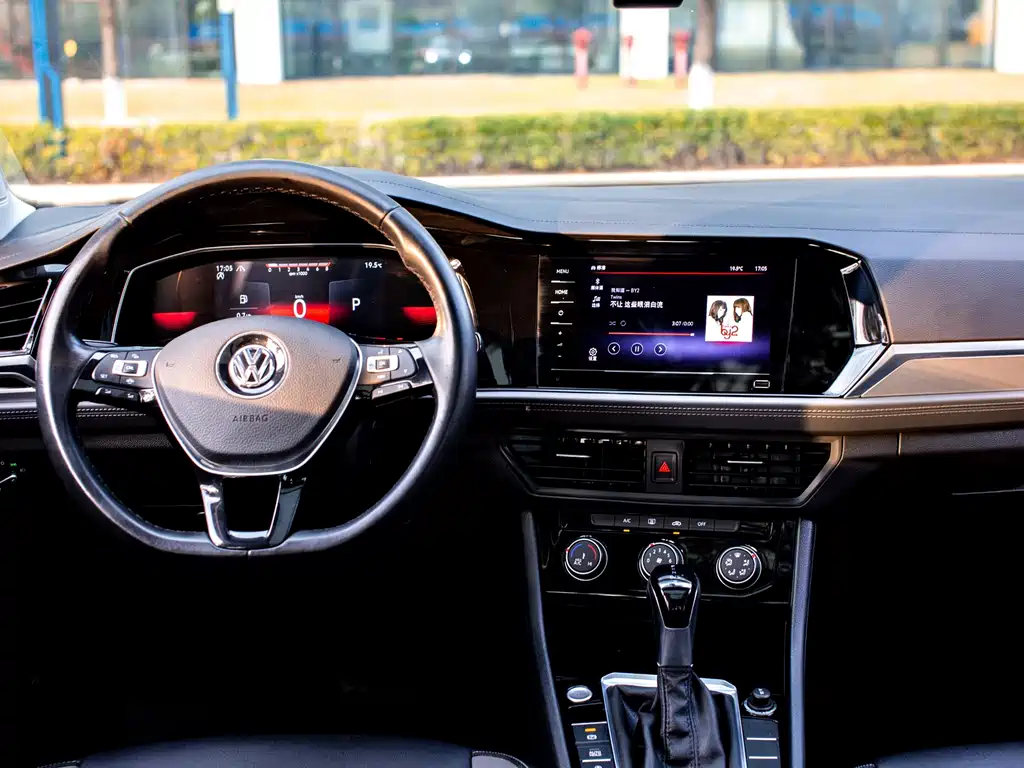 Volkswagen Sagitar — миниатюра 6