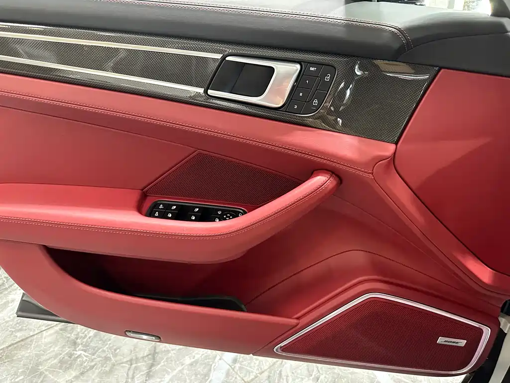 Porsche Panamera — миниатюра 11