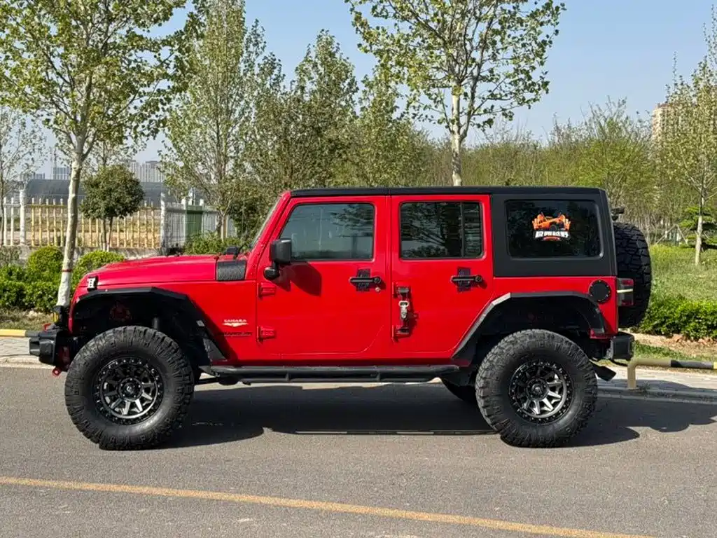 Jeep Wrangler — миниатюра 4