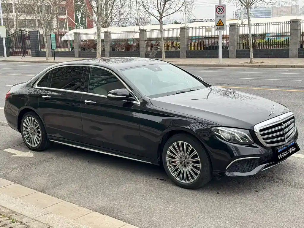 Mercedes-Benz E-Class E 2017 E 300 L Luxury