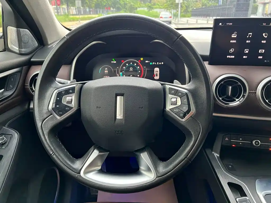 Wey Wey VV6 — миниатюра 9