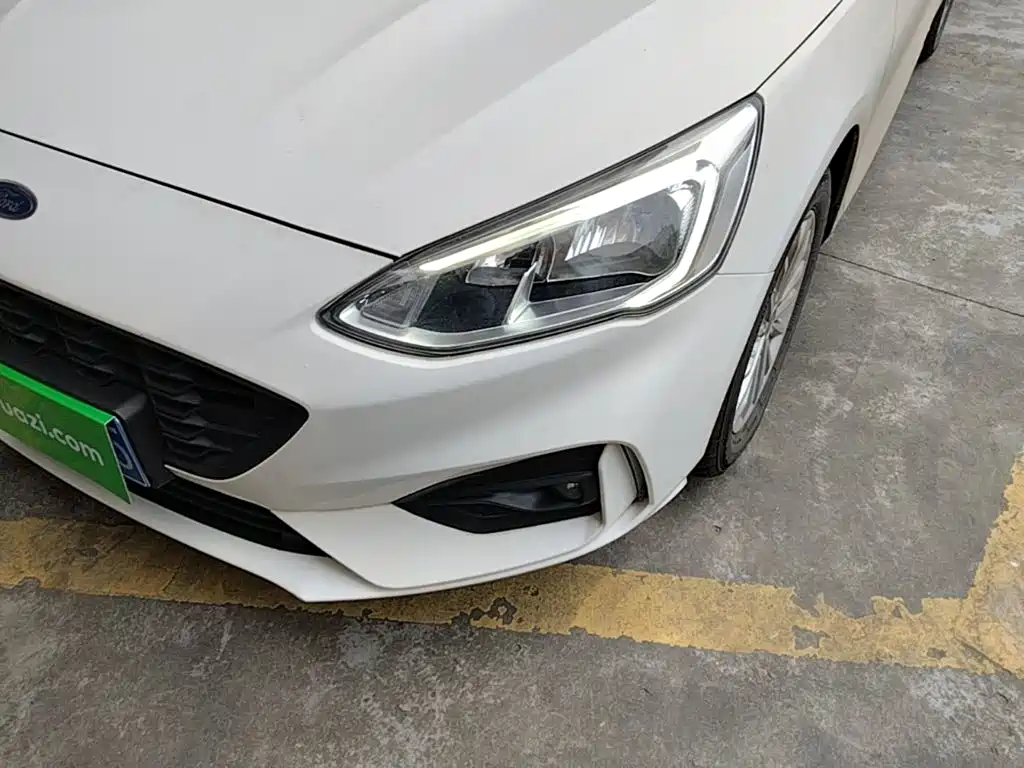 Ford Focus — миниатюра 24