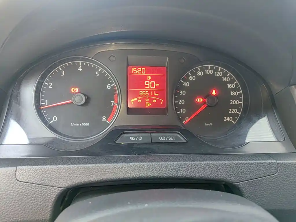 Volkswagen Santana — миниатюра 12
