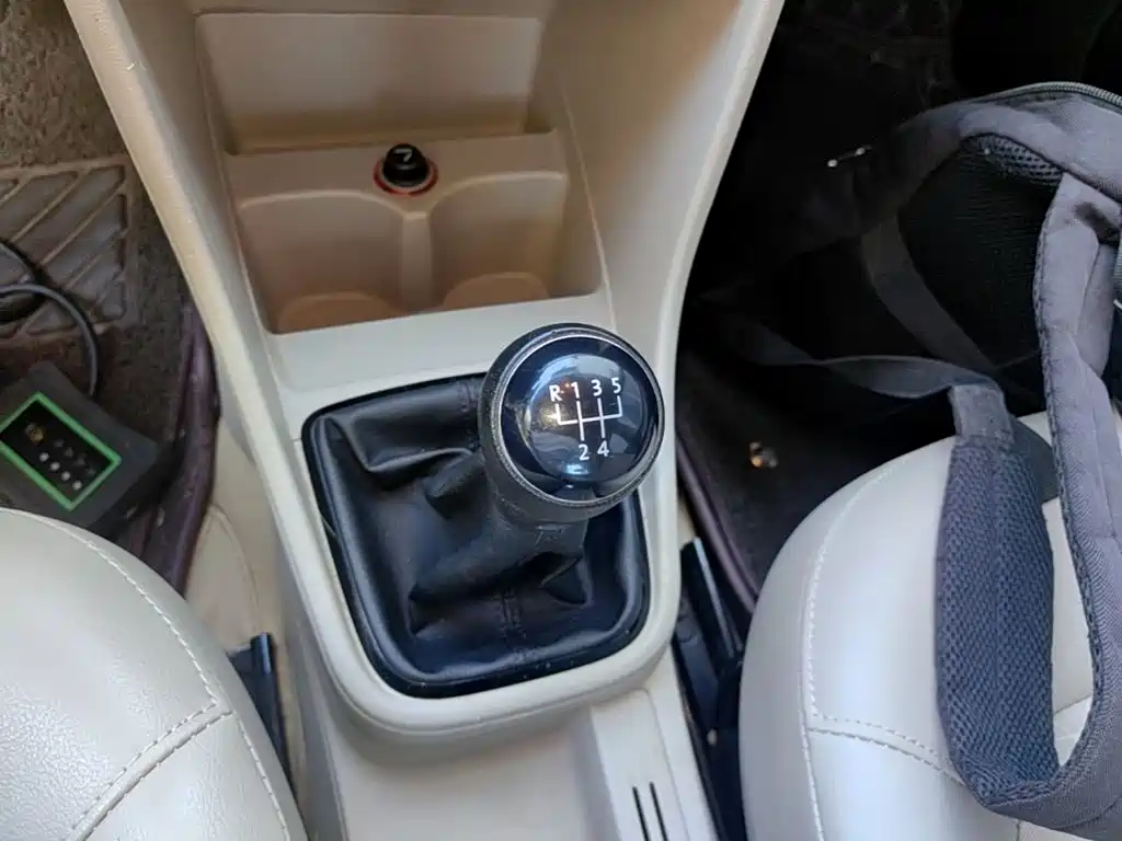 Volkswagen Santana — миниатюра 14