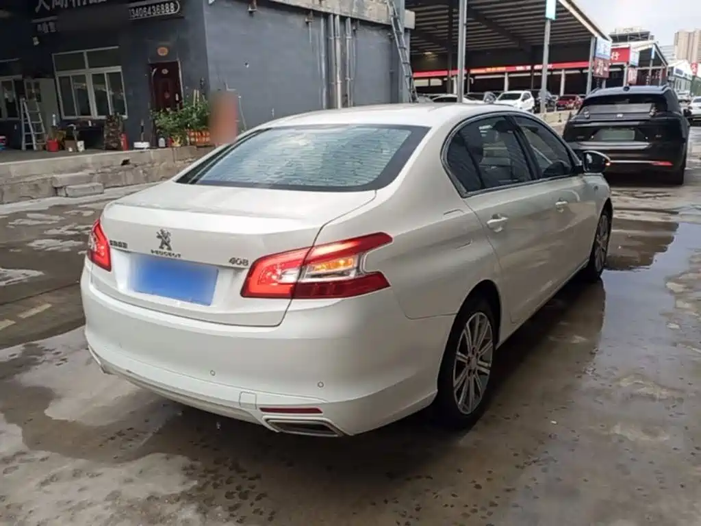 Peugeot 408 — миниатюра 7