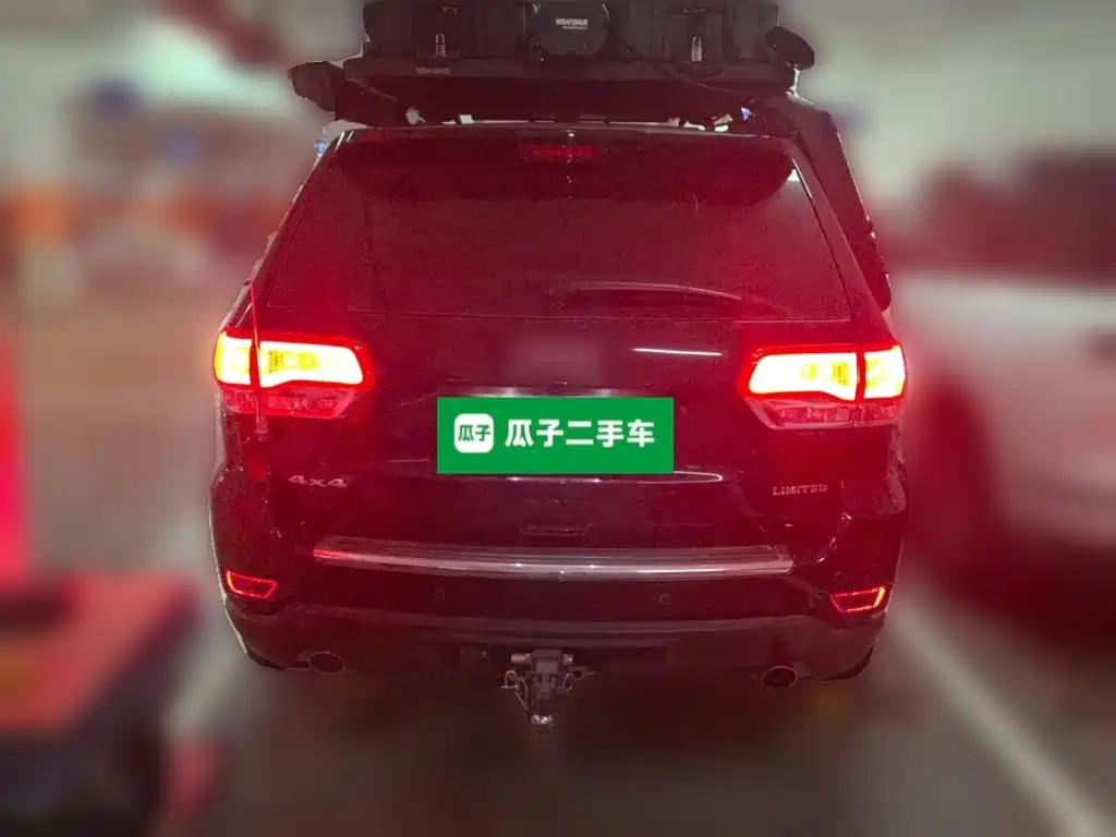 Jeep Grand Cherokee (Import) — миниатюра 3