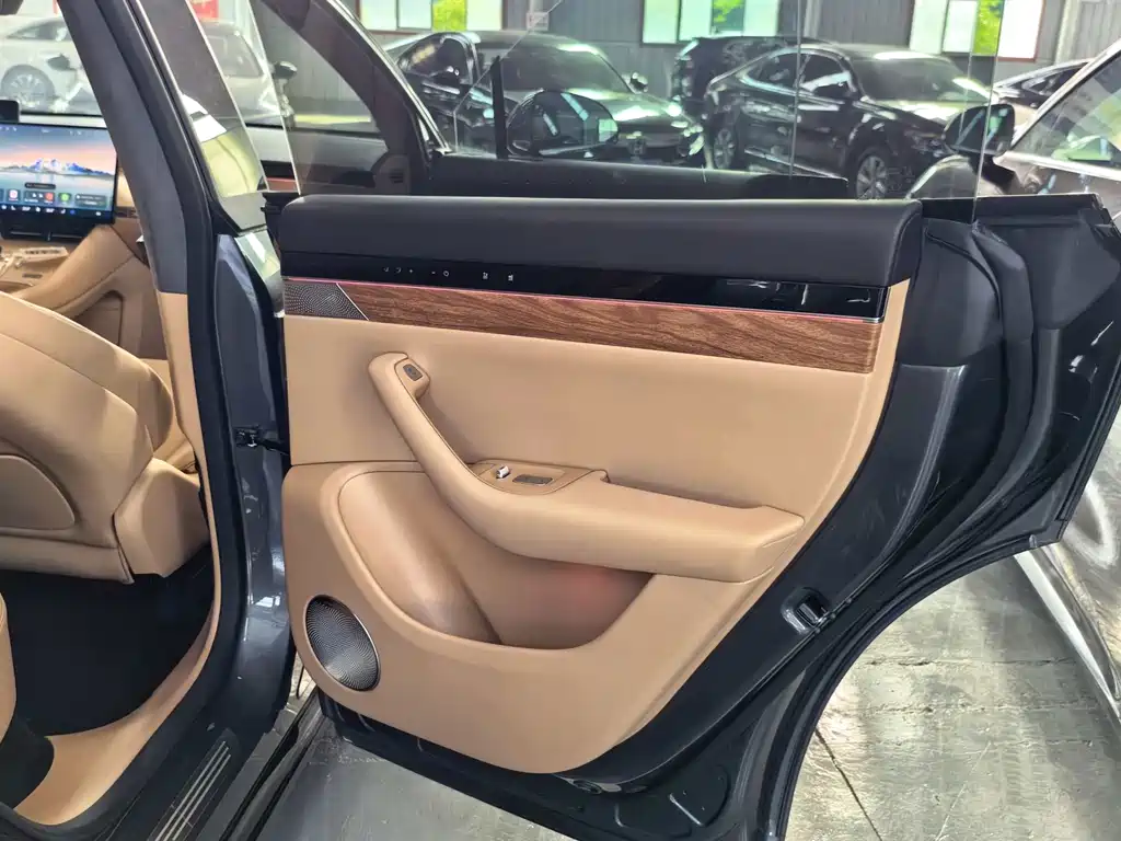 Luxeed R7 2025 331km Ultra