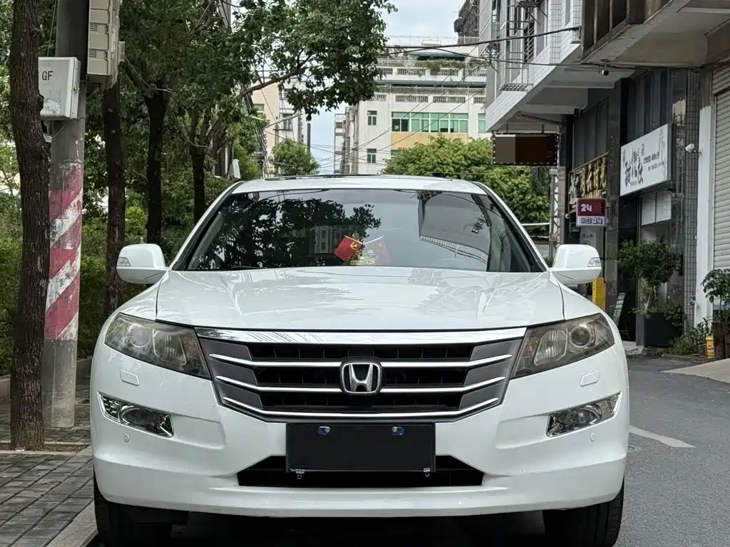 Honda Crosstour — миниатюра 2