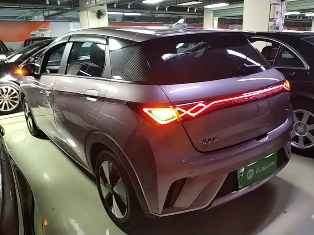 BYD Dolphin — миниатюра 5