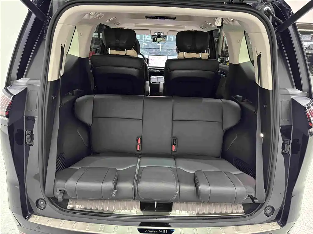 GAC Motor Trumpchi E8 PHEV — миниатюра 25