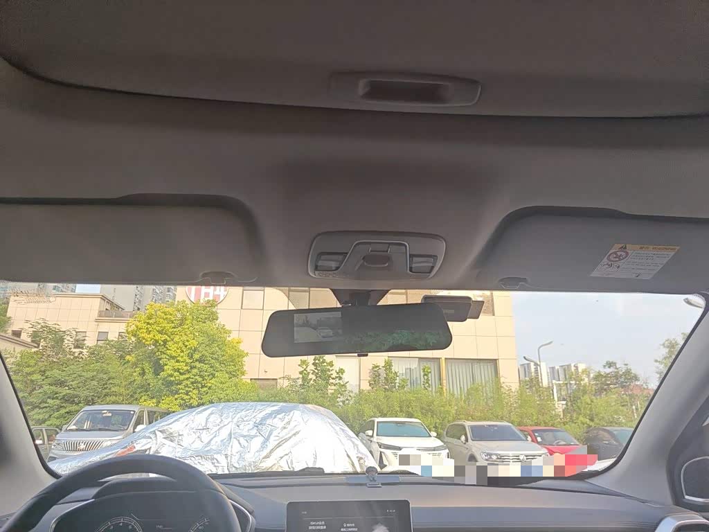 Geely Binyue 1.4 л 2021 г. Белый, пробег 19100 км