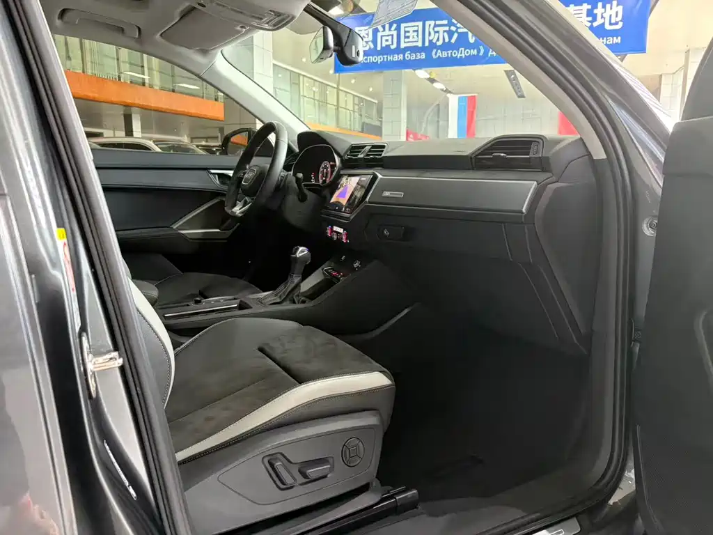 Audi Q3 — миниатюра 3