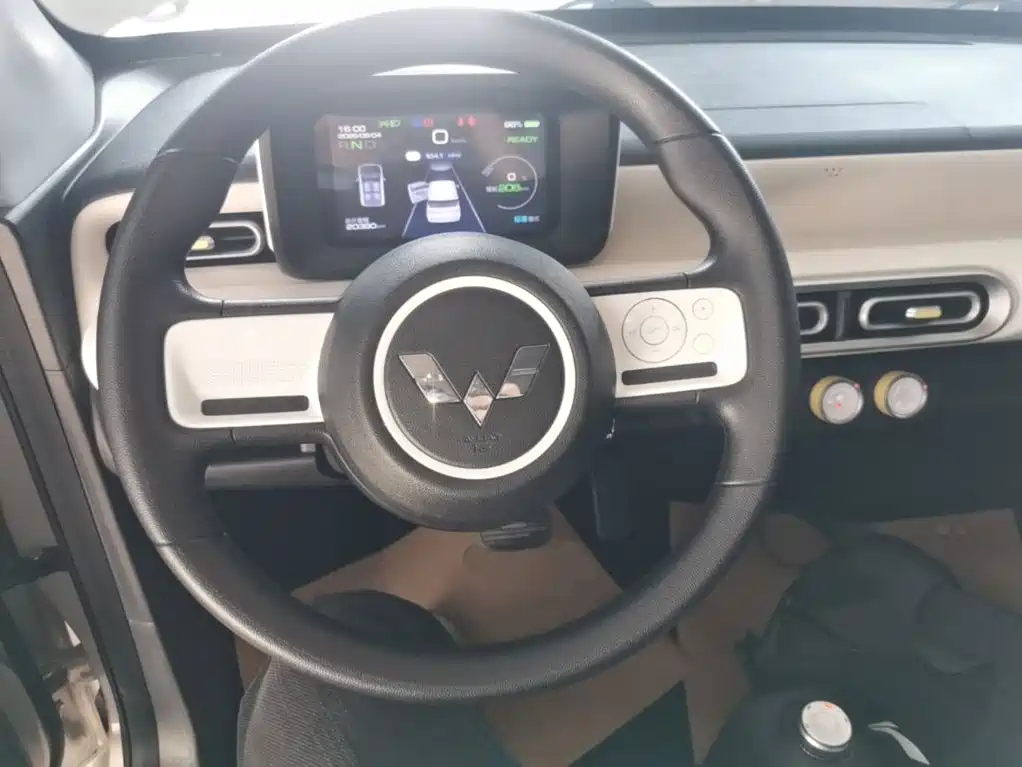 Wuling MINIEV — миниатюра 11