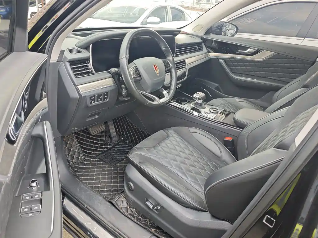 Hongqi Hongqi HS5 — миниатюра 4