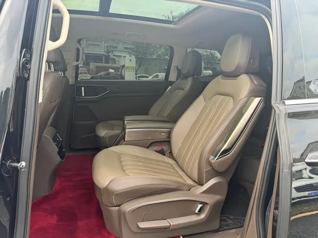 Volkswagen Viloran 2023 330TSI Luxury