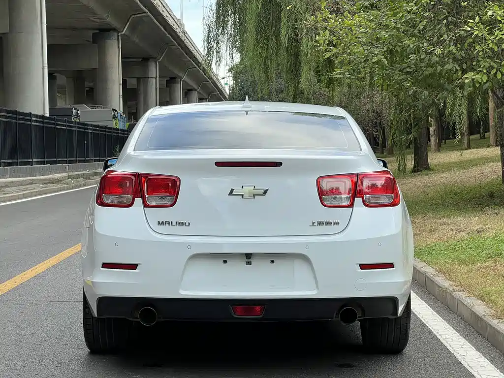 Chevrolet Malibu — миниатюра 11