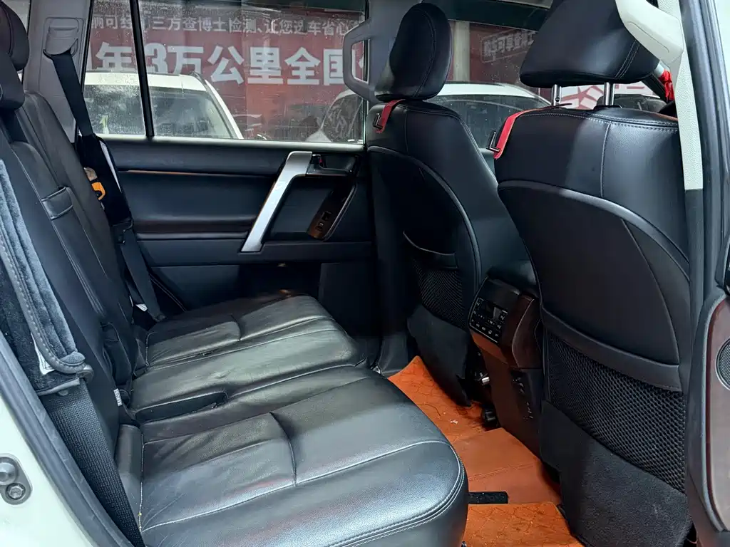 Toyota Prado — миниатюра 5