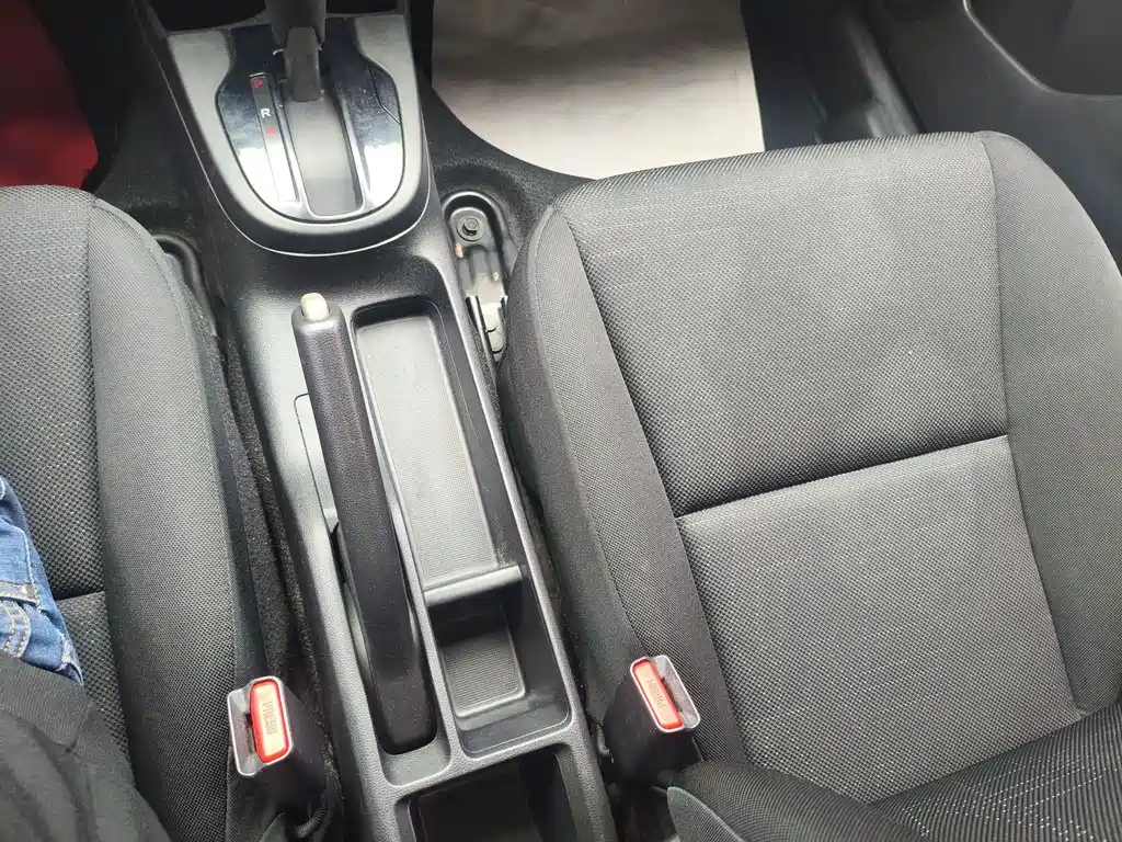 Honda Fit — миниатюра 6