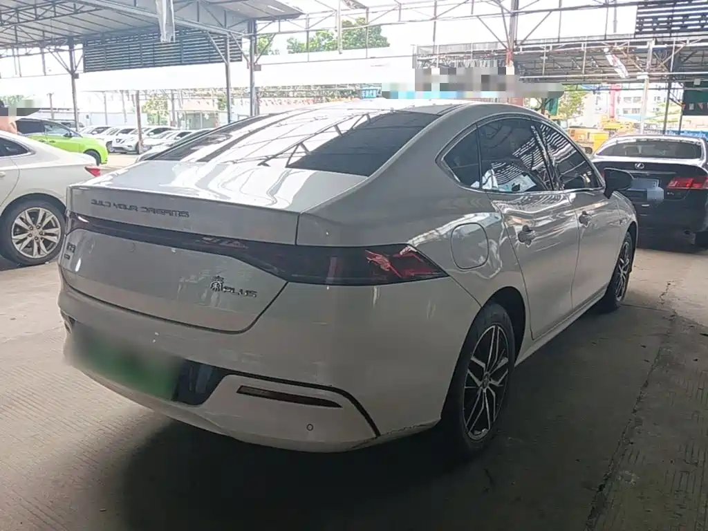 BYD Qin PLUS — миниатюра 7
