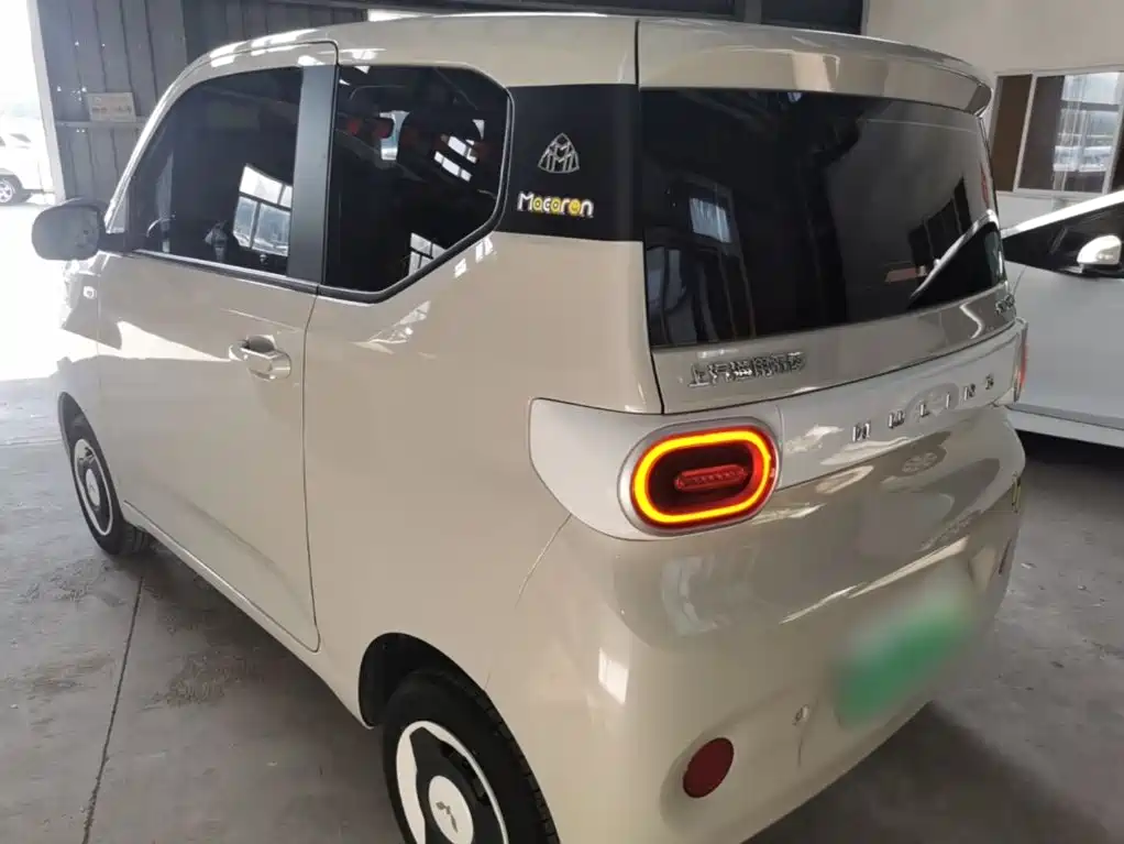 Wuling MINIEV — миниатюра 5