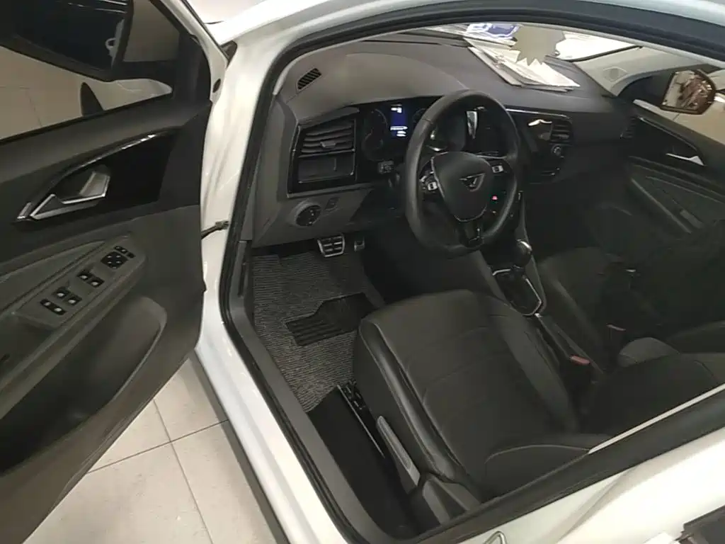Jetta VS5 — миниатюра 16