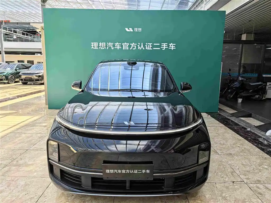 Li Auto Li L8 — миниатюра 2
