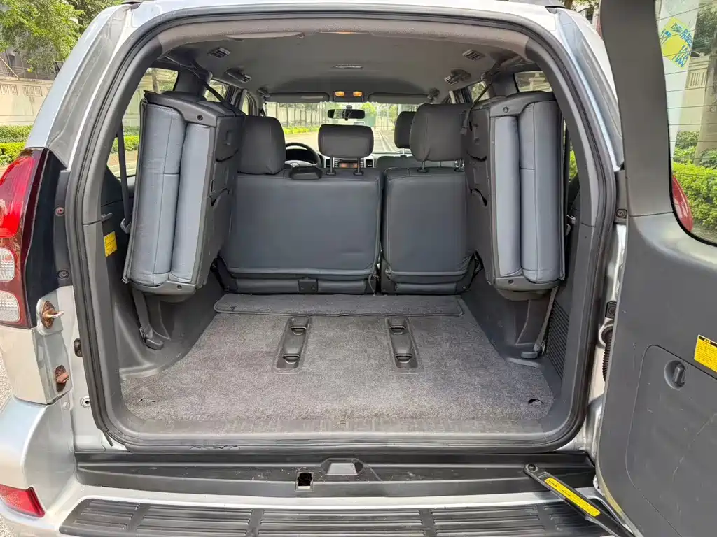 Toyota Prado (Import) — миниатюра 11