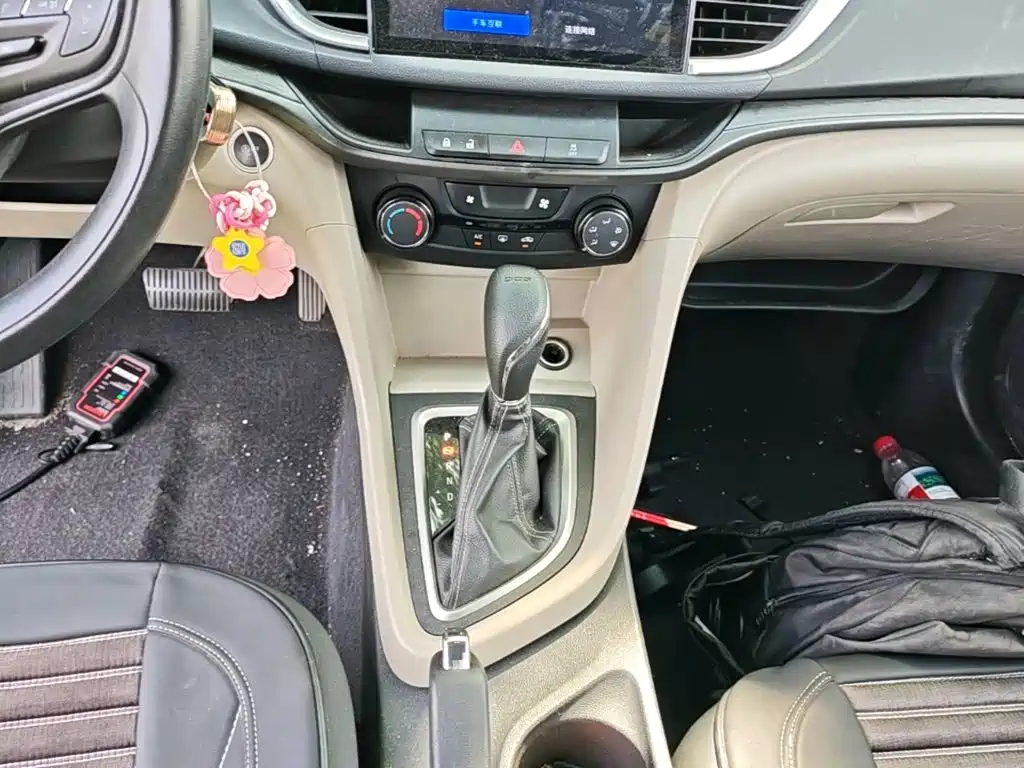 Buick Excelle — миниатюра 14