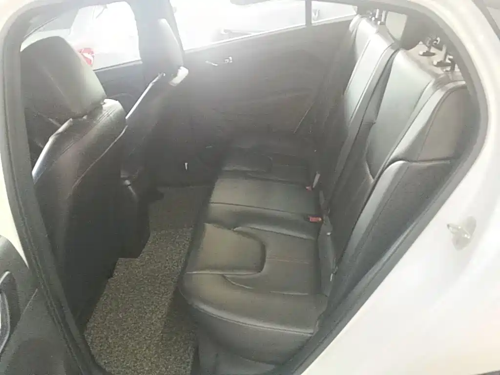 Chery Arrizo 5 — миниатюра 17