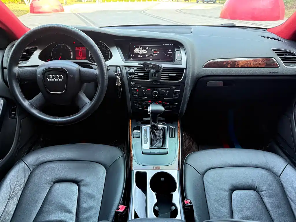 Audi A4L — миниатюра 9